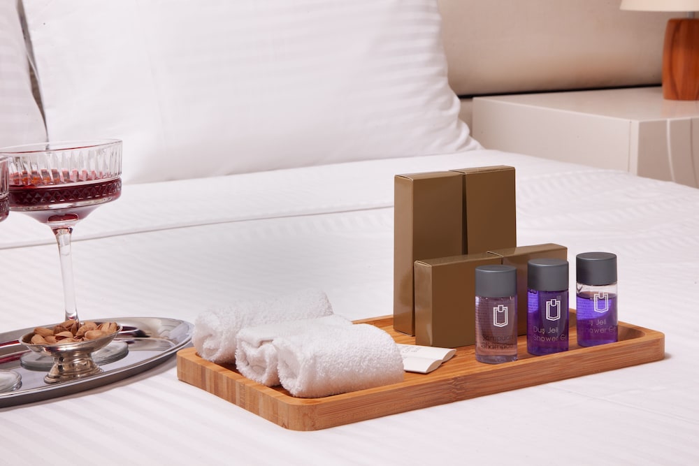 NINE ISTANBUL HOTEL 30/50