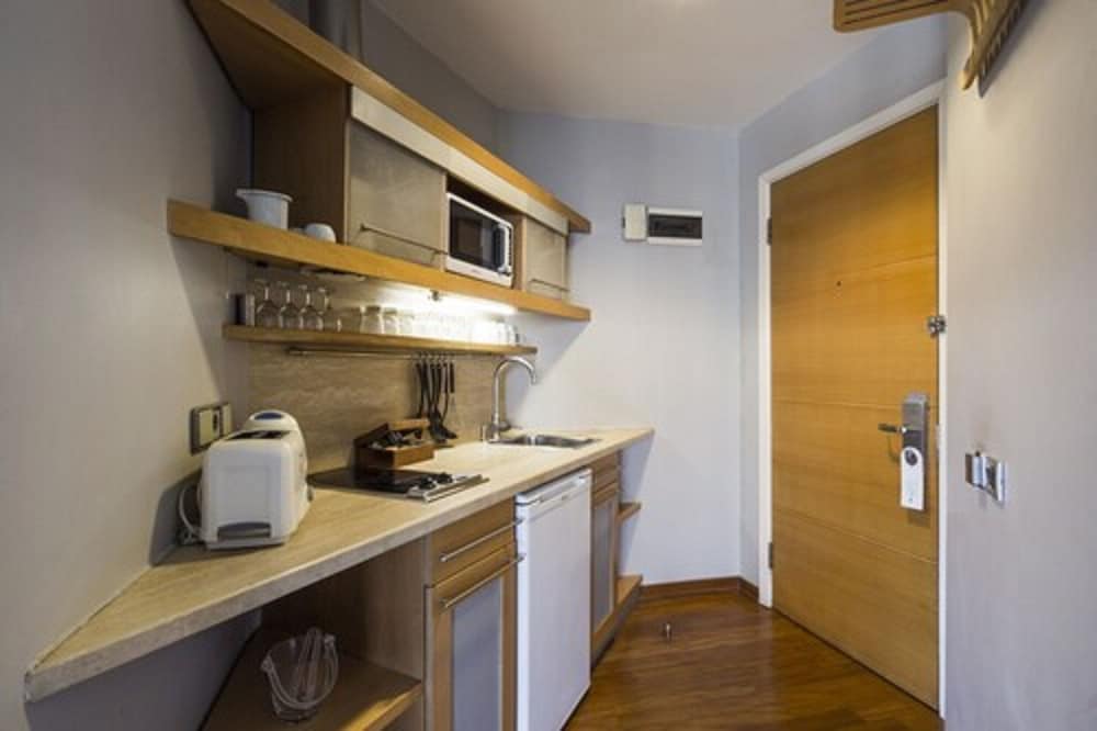 Taxim Suites Residences Istanbul 58/69
