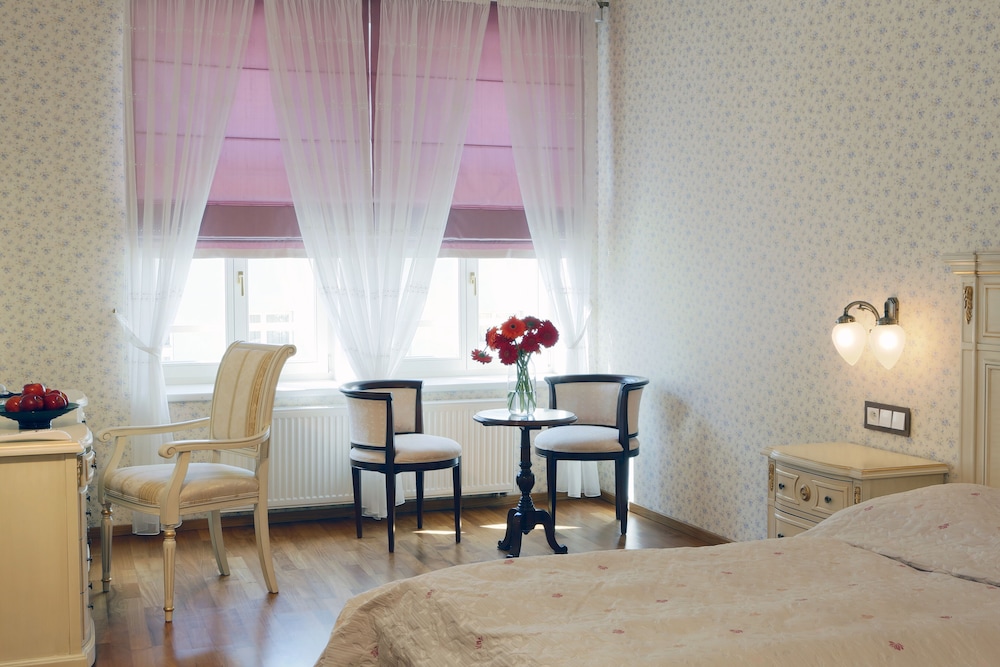 Schlosspark Spa Hotel 44/50