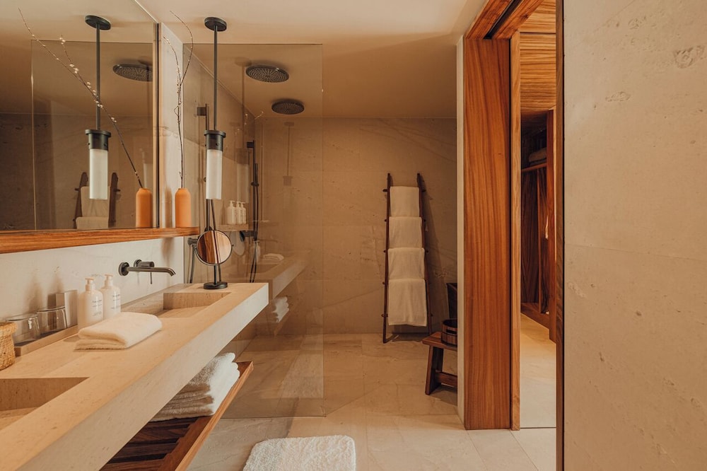 Nobu Residences Los Cabos 50/50