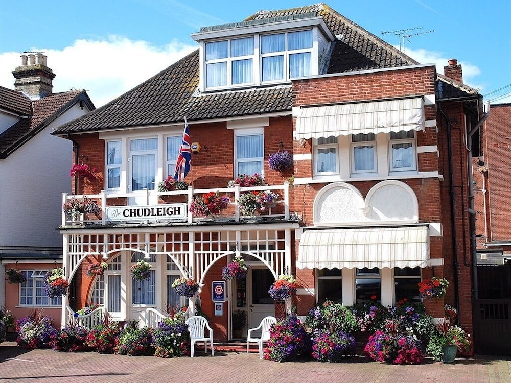 The Chudleigh 1/37
