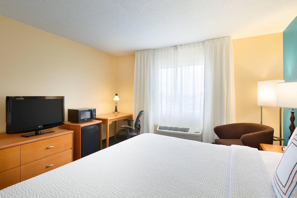 Country Inn & Suites by Radisson, Bismarck-Mandan 17/47