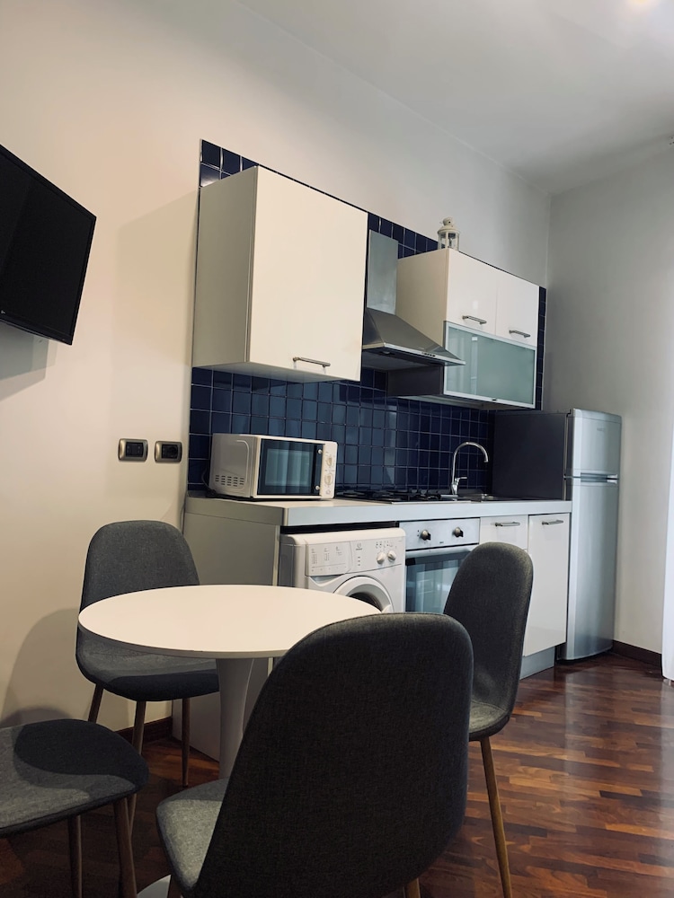 Napoliday Bed & Breakfast Residence 56/66
