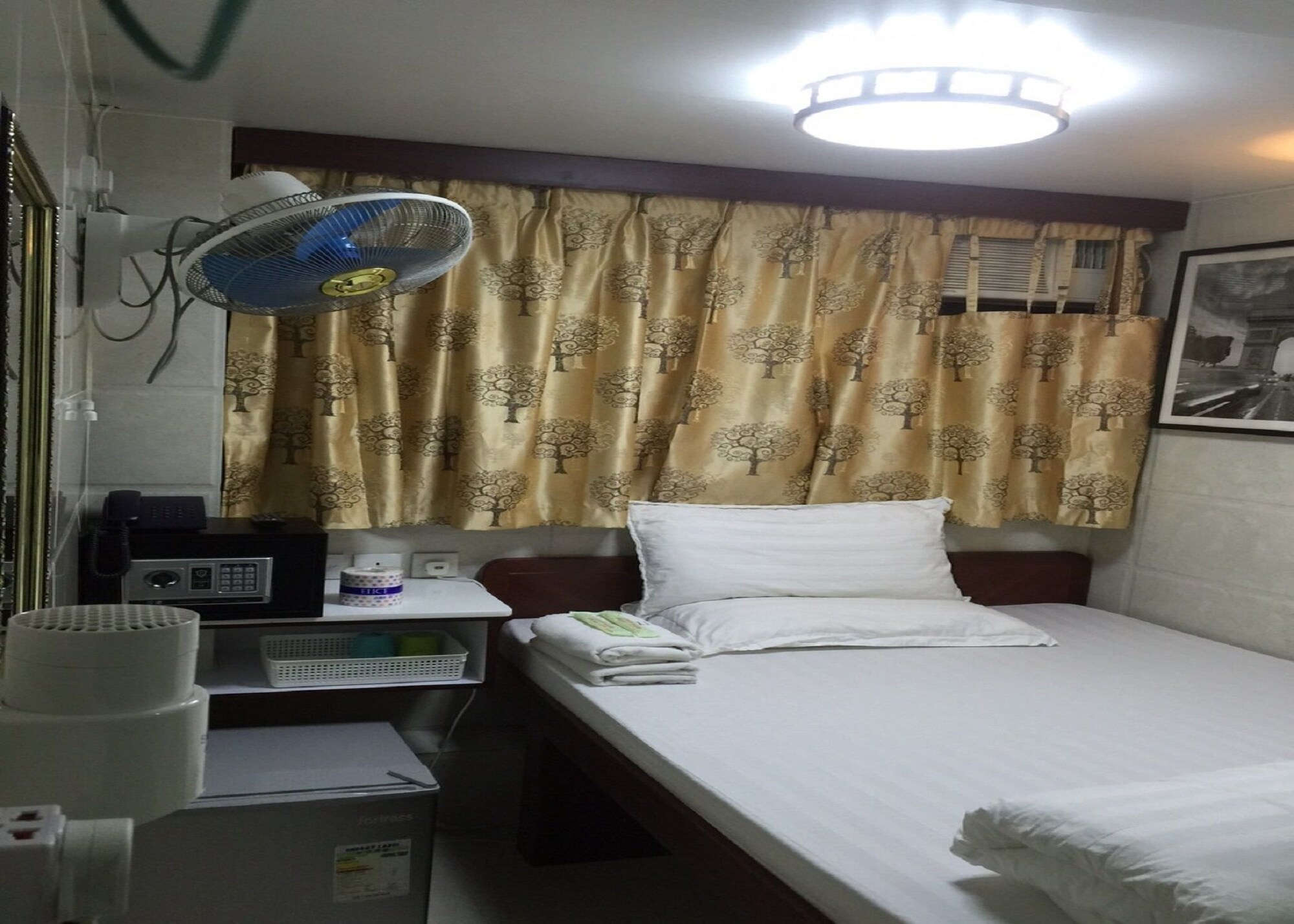 STANDARD, DOUBLE BED