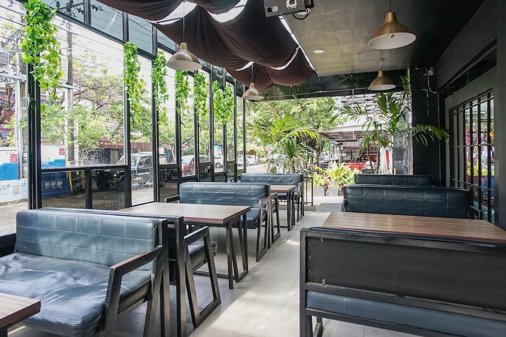 Hotel Sanrina Makassar 51/70