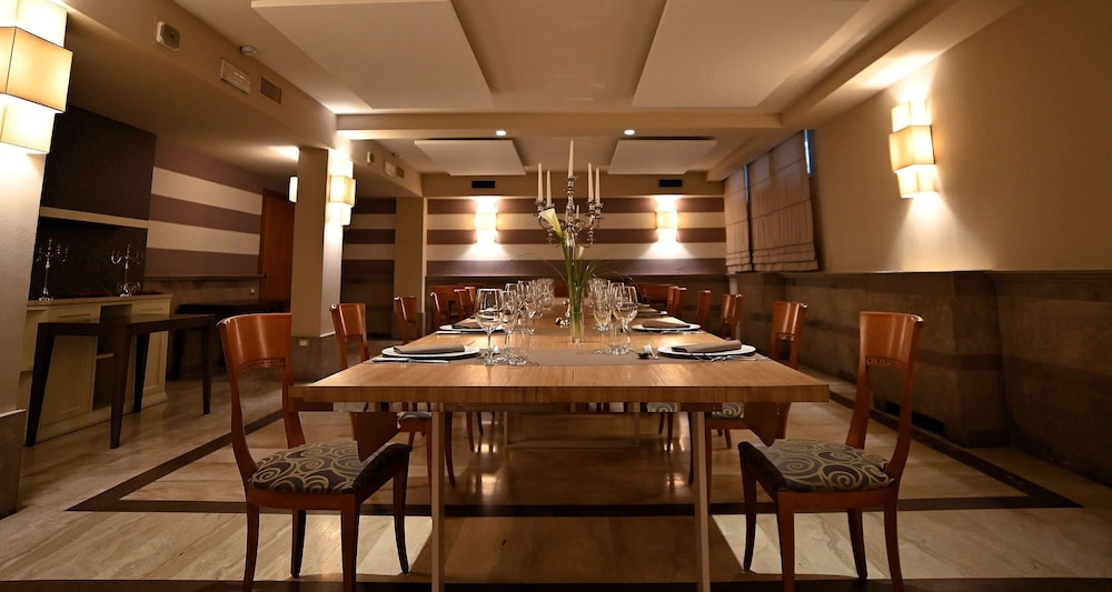 Best Western Grand Htl Guinigi 47/62