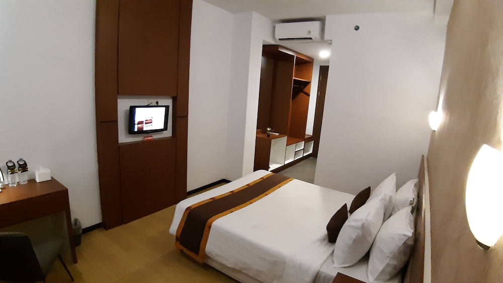 XTRA HOTEL BENGKULU 8/58