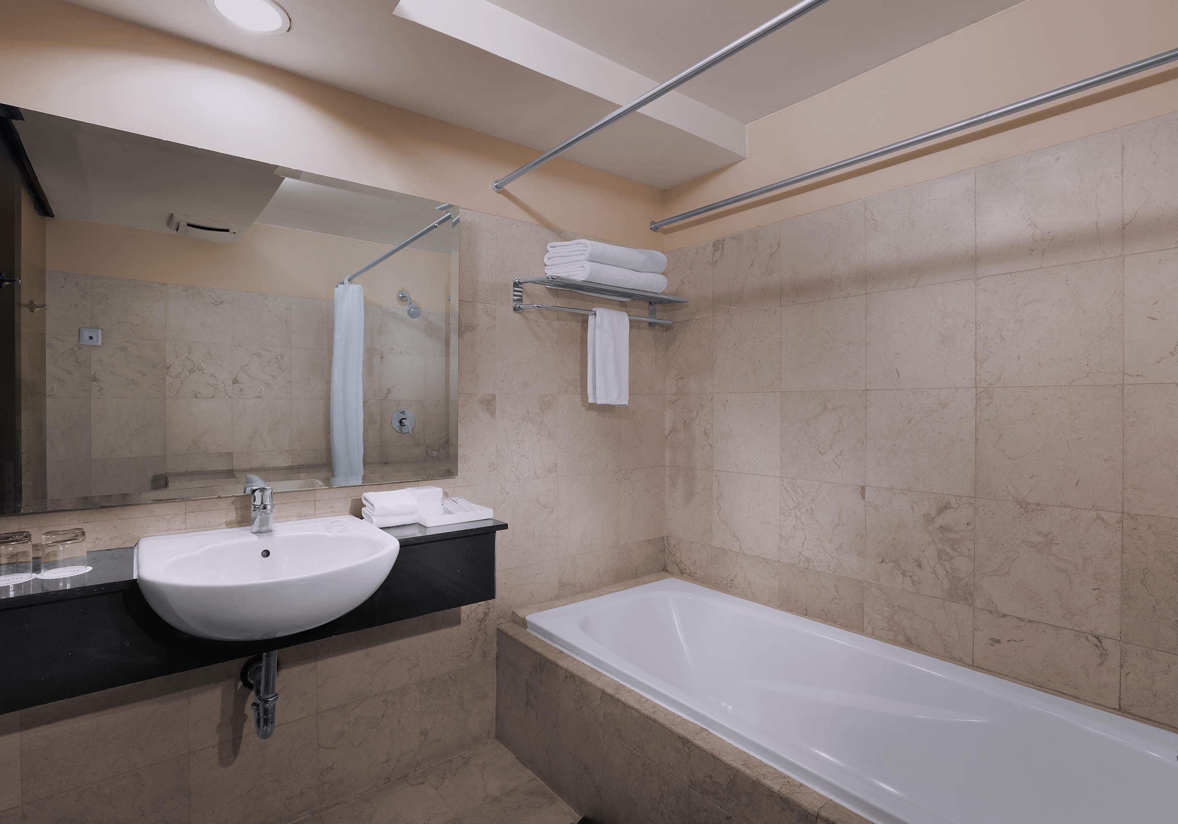 2 Bedrooms, Apartment, Grand Dafam Braga Bandung 3/3