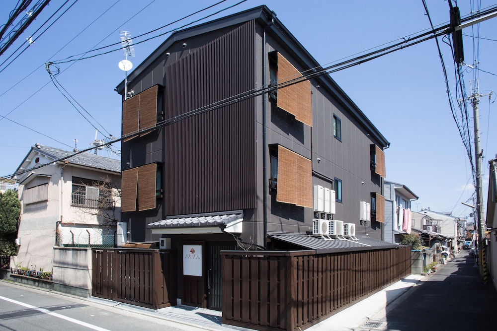 Ebisu Ryokan 3/28