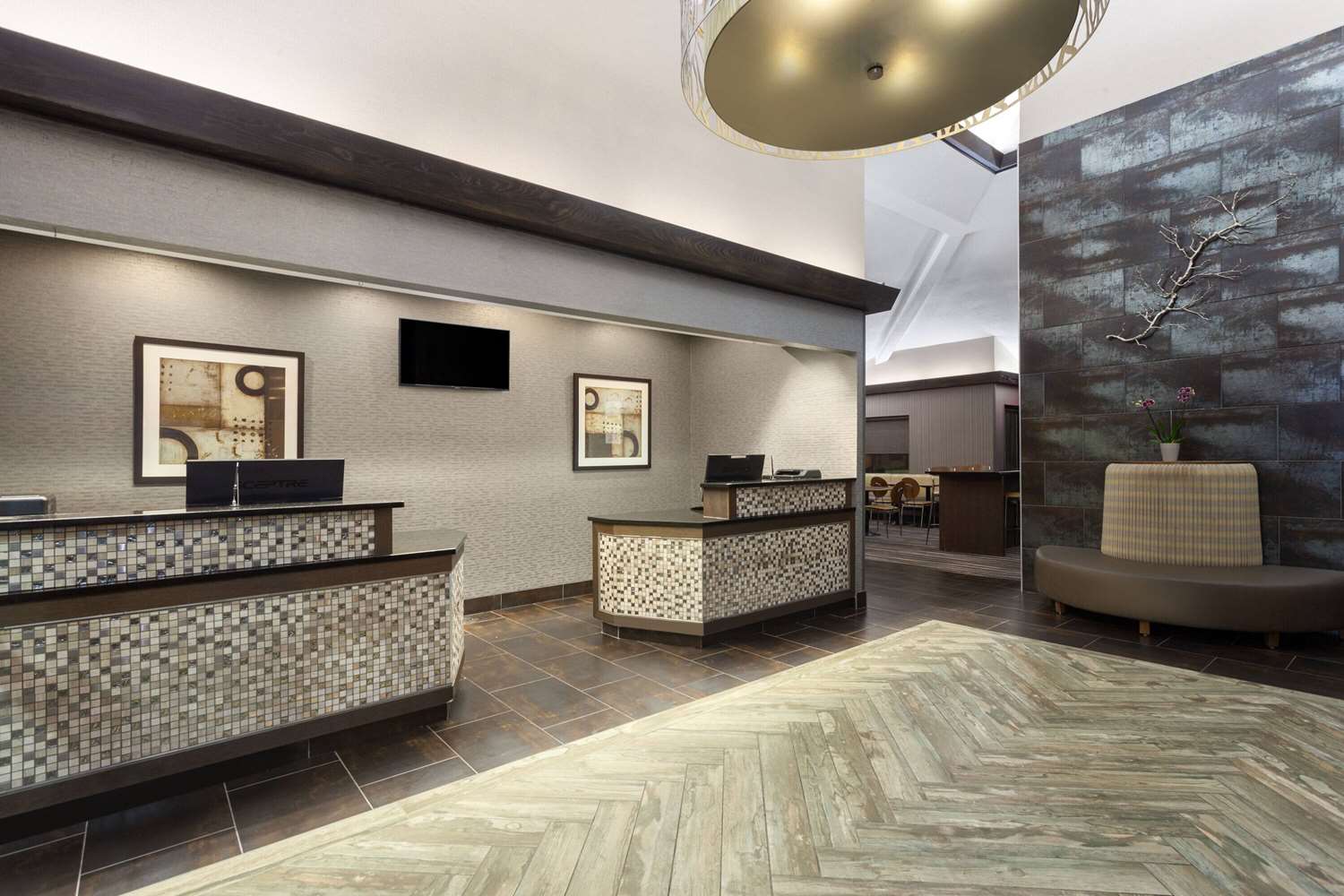 Super 8 by Wyndham Copley Akron 4/15