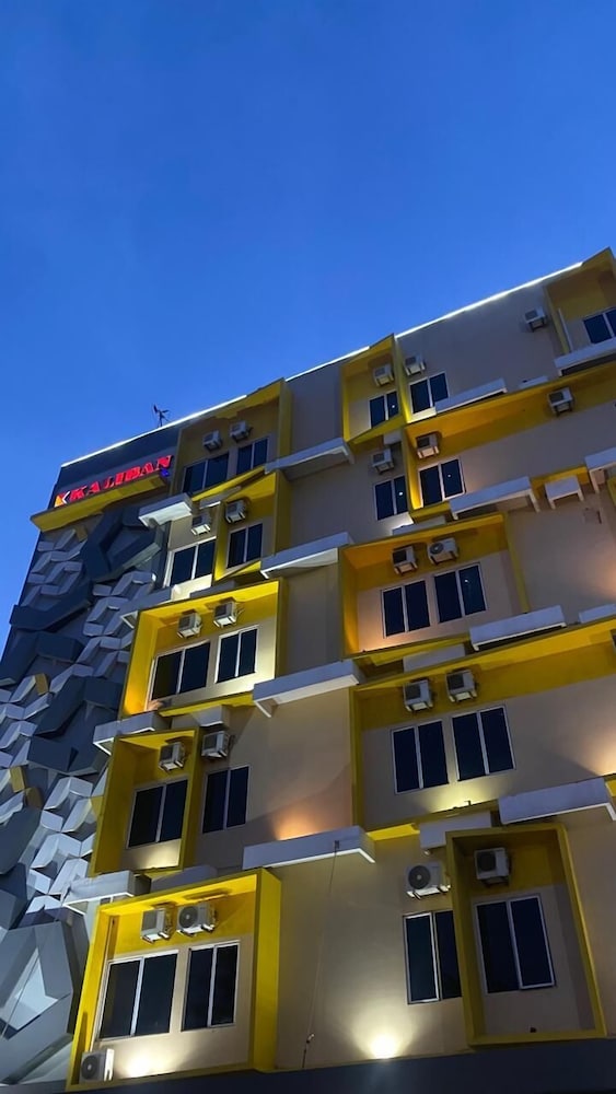 Kaliban Hotel 2/46