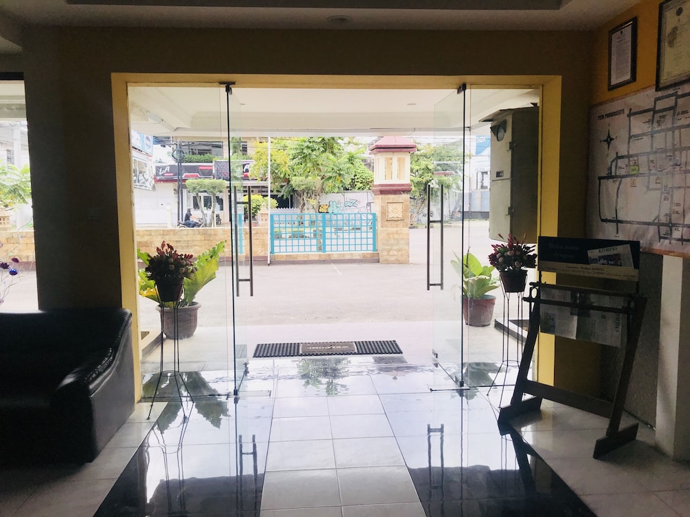 Palapa Hotel 13/50