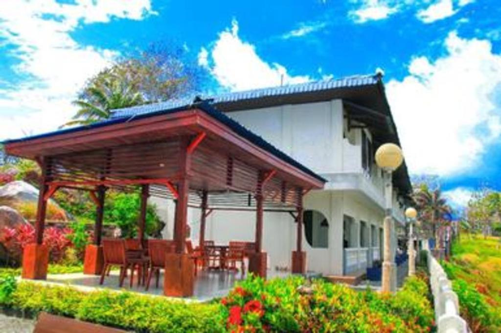 Tanjung Pesona Beach Resort and Spa 4/30