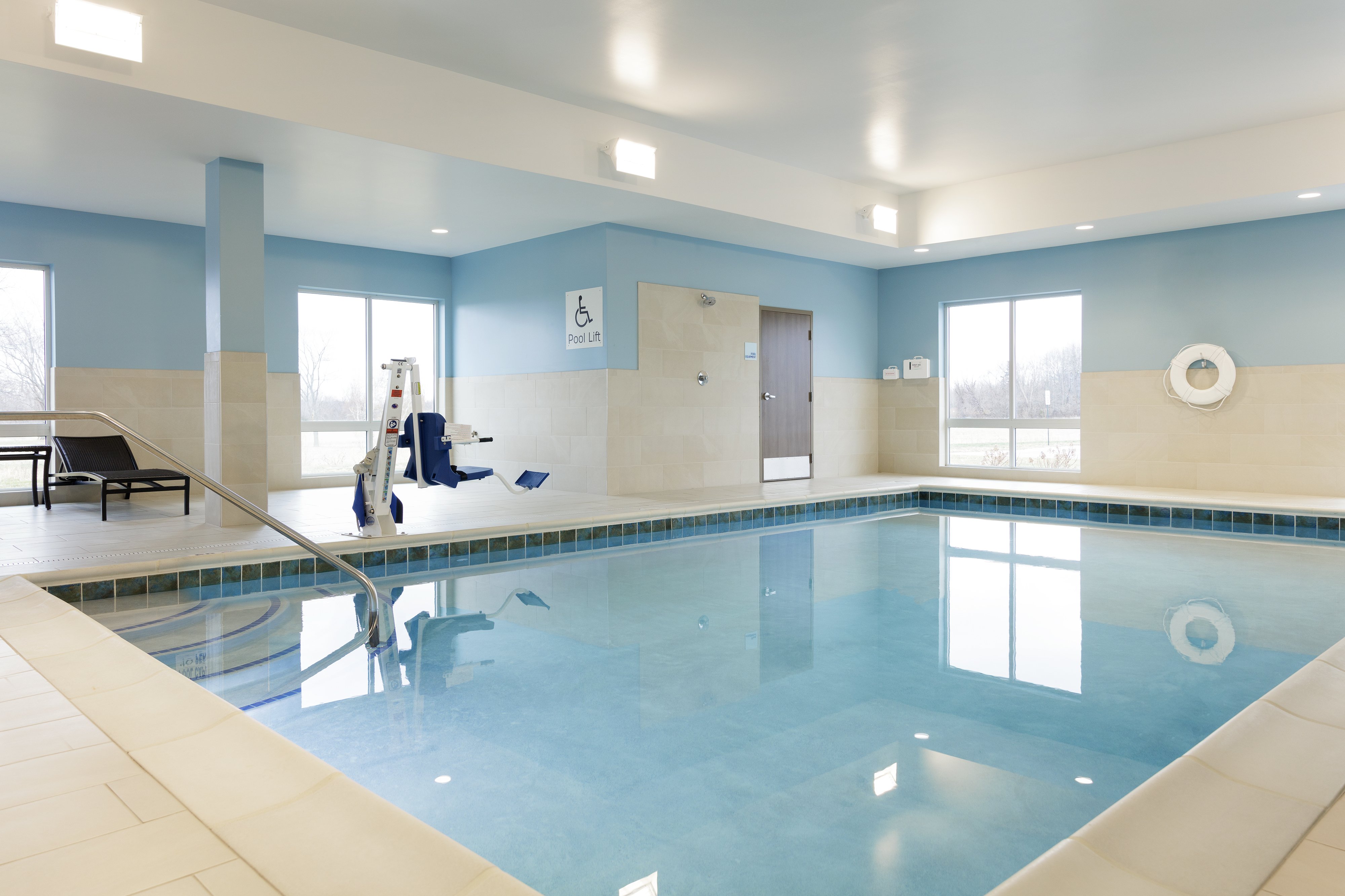 Holiday Inn Express And Suites Charlotte Airport Area by IHG 17/26