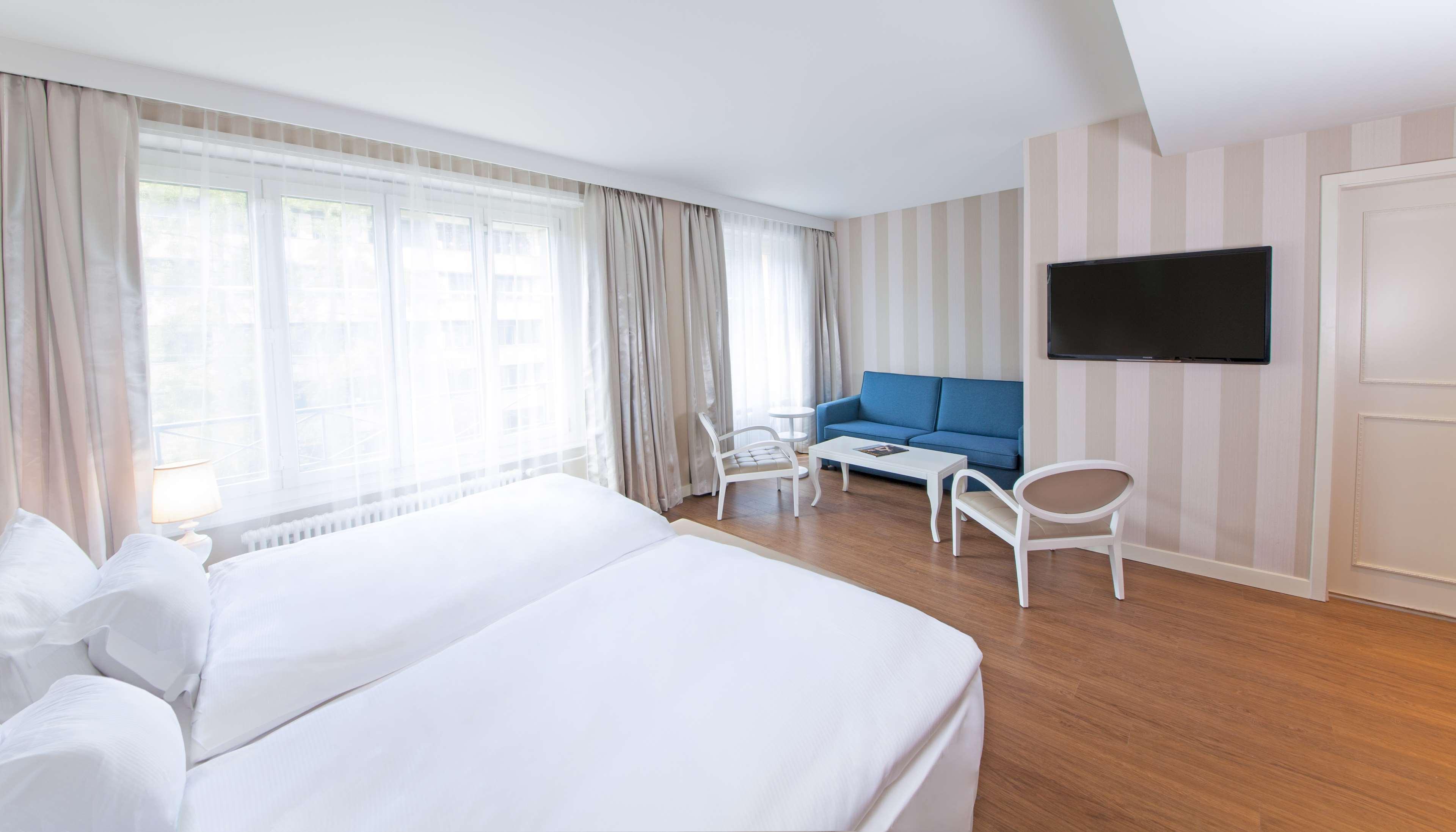 Hotel Geneva by Fassbind 12/32