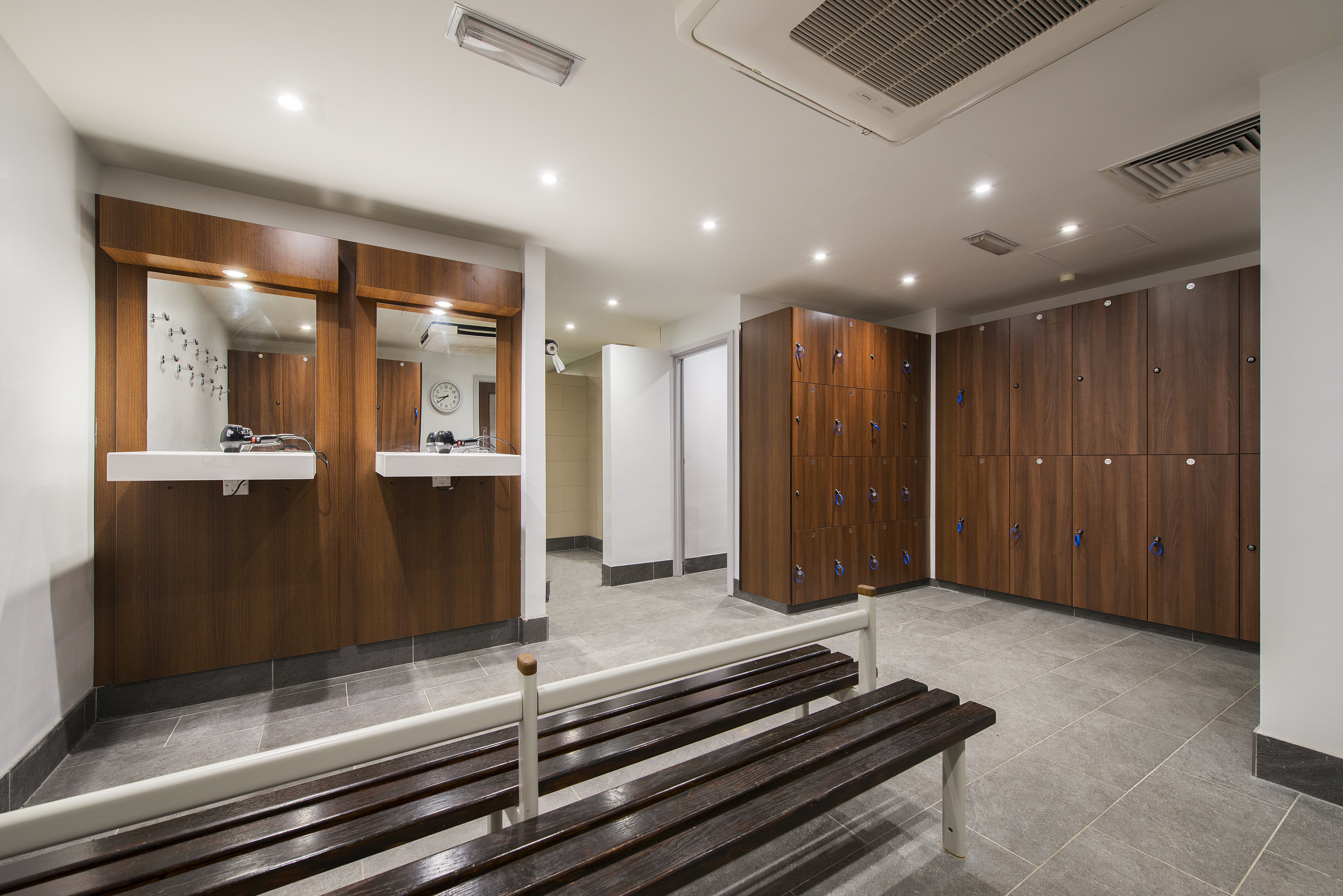 Holiday Inn London Shepperton 4/43