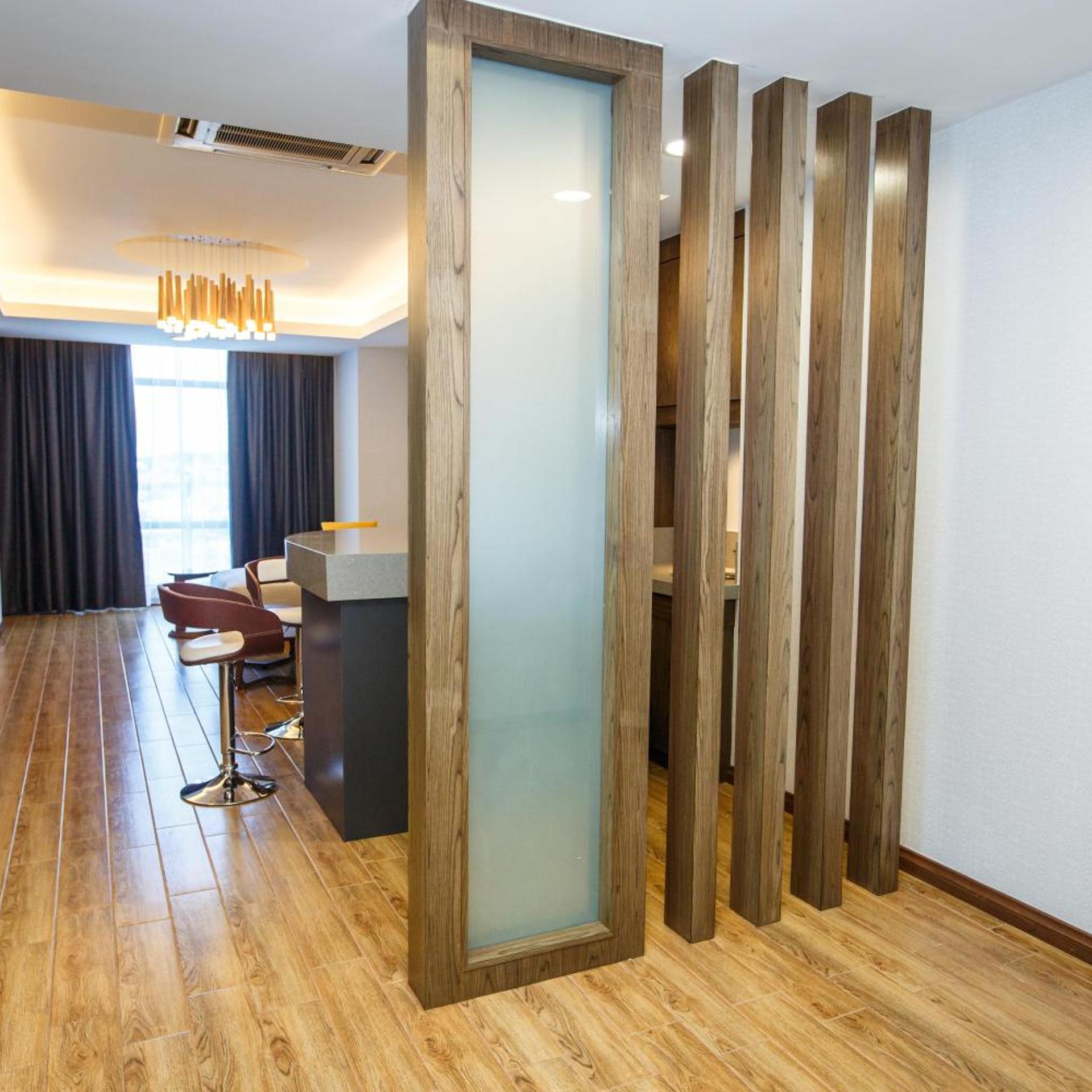 Lintas Platinum Hotel 42/59
