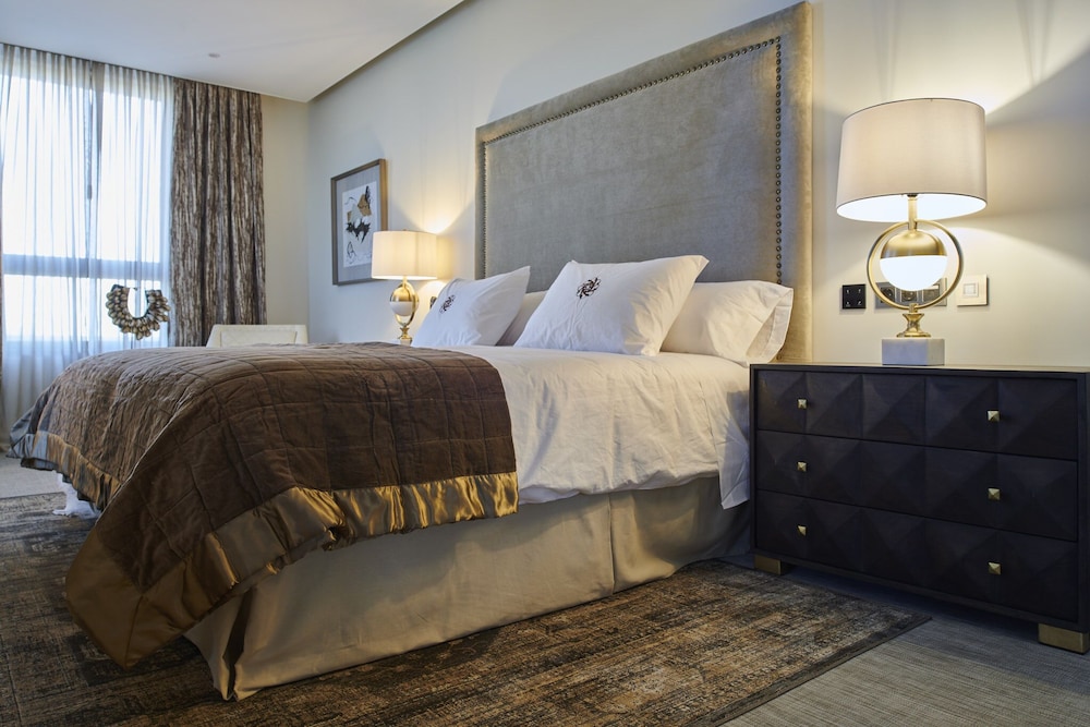 Ansares Hotel 18/50