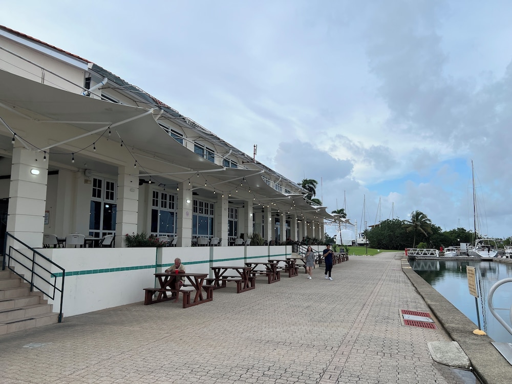 Marina Hotel at Shelter Bay 37/50