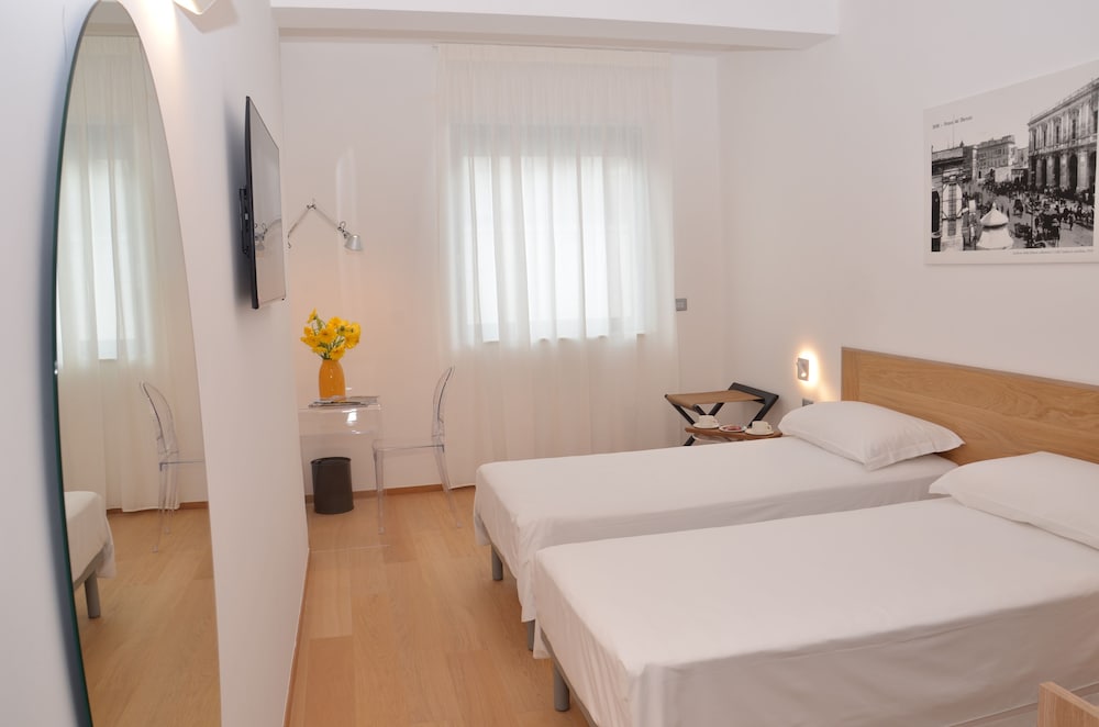 COMFORT, DOUBLE OR TWIN BED