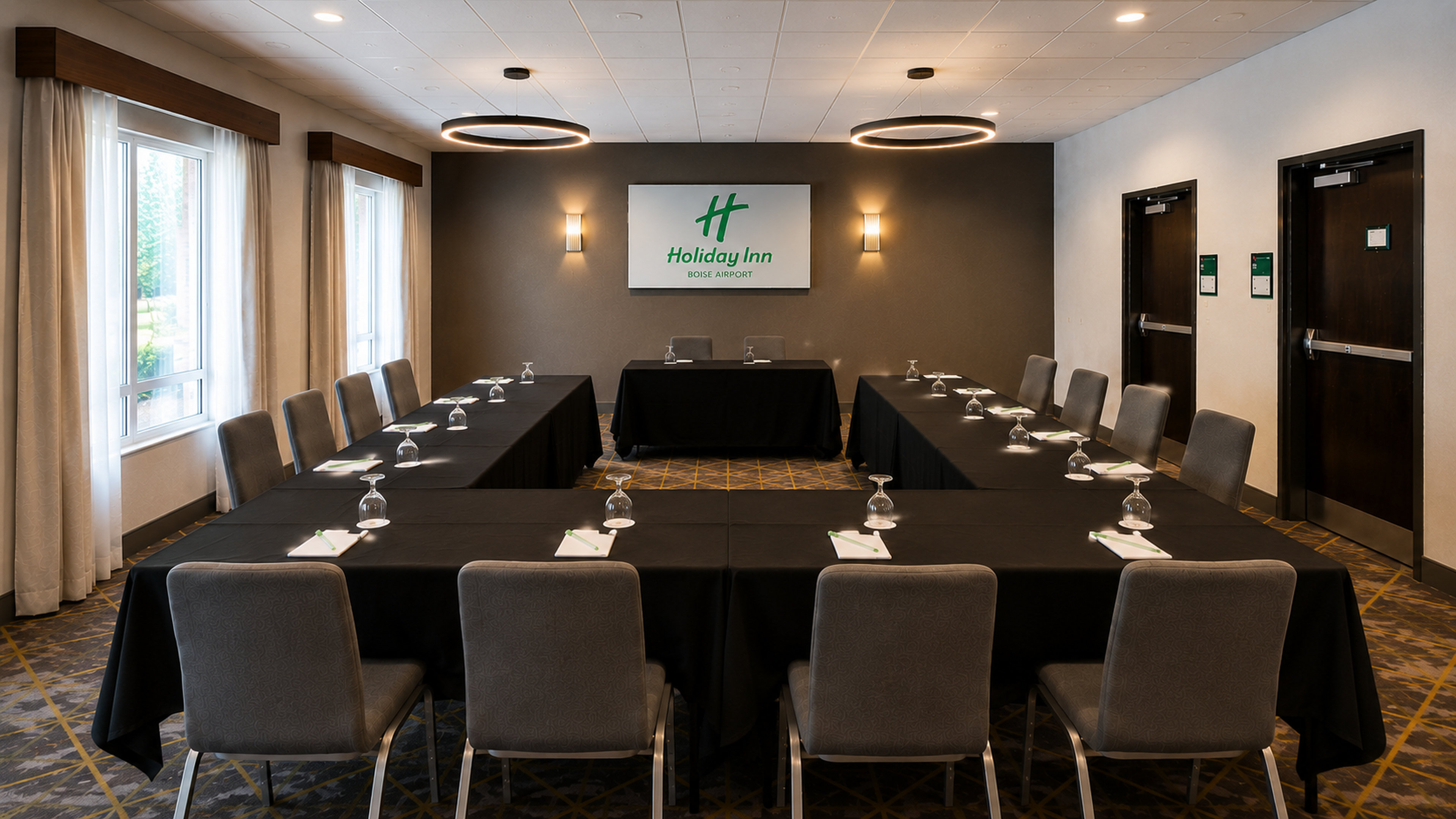 Holiday Inn Boise Airport 58/68