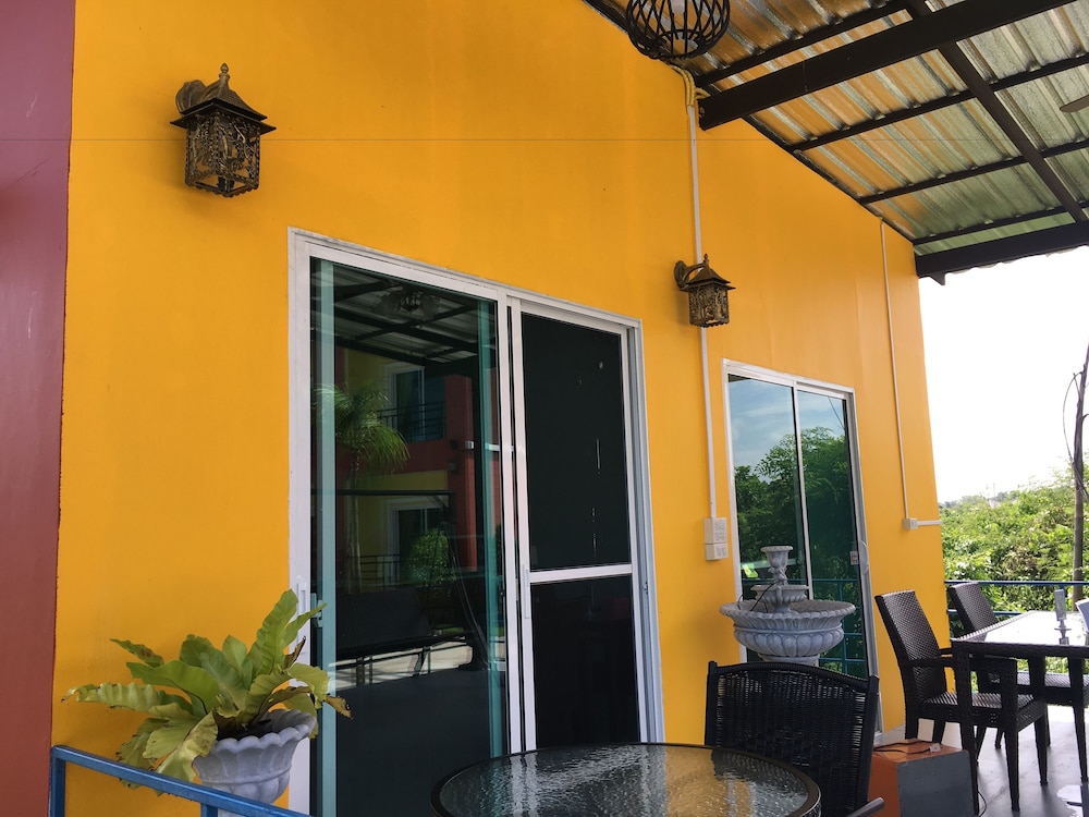 Greenfield Residence 7/49