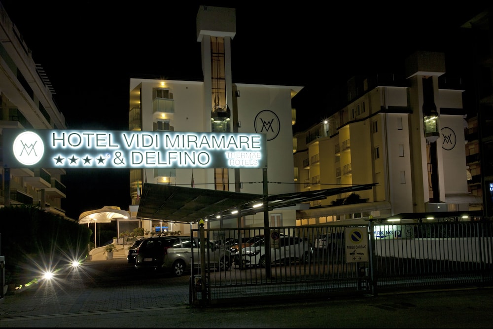 Vidi Miramare & Delfino in JESOLO
