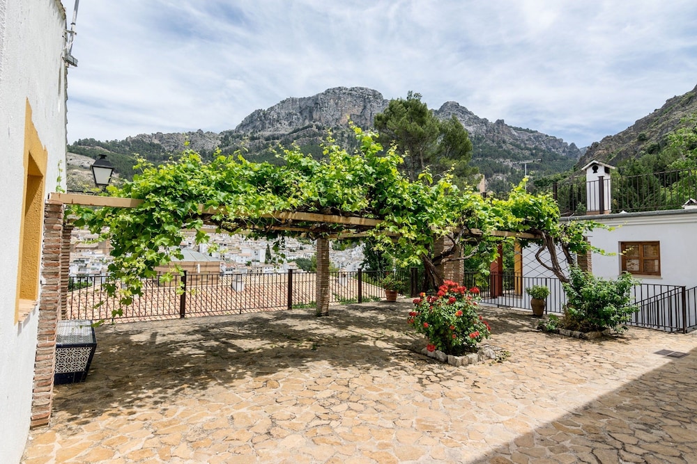 Hotel Villa Turistica de Cazorla 42/50