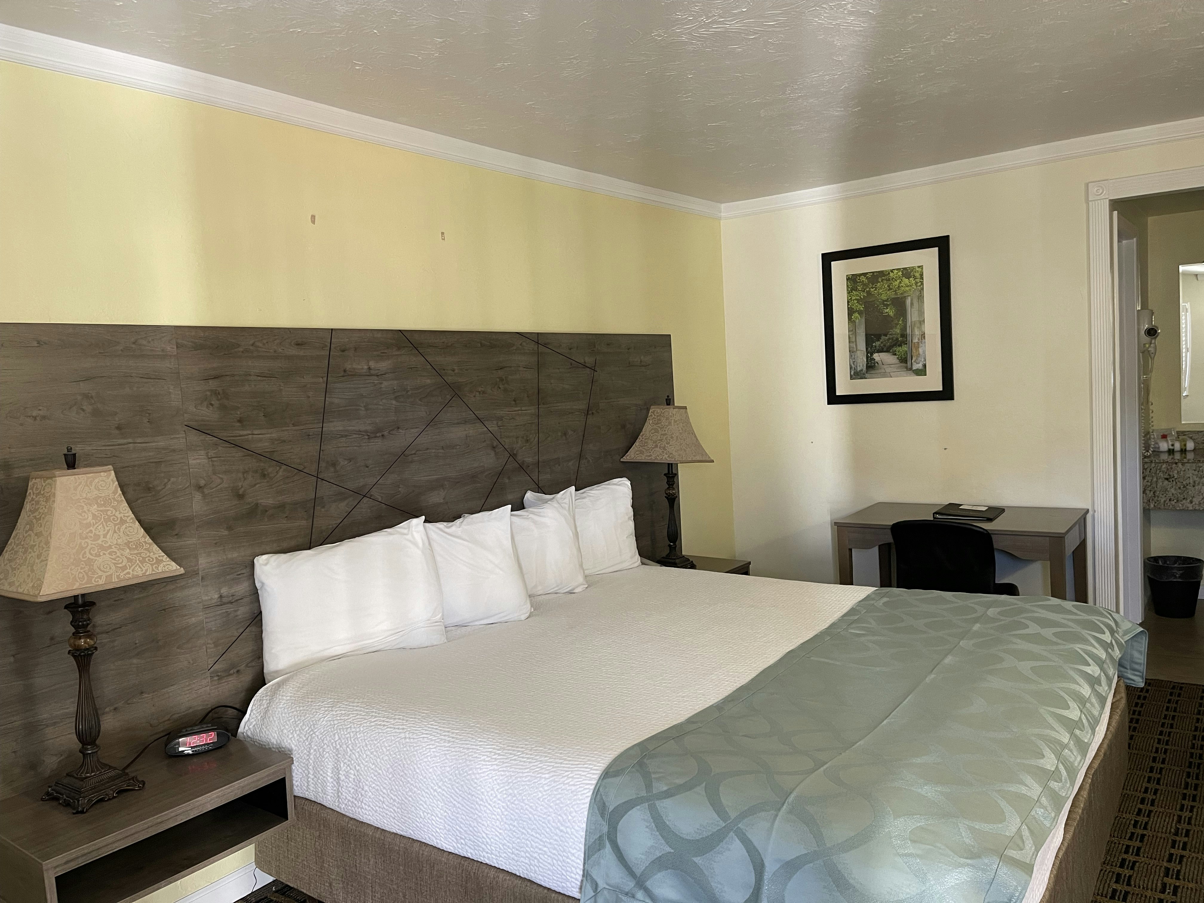 The Inn at Baechtel Creek 20/37