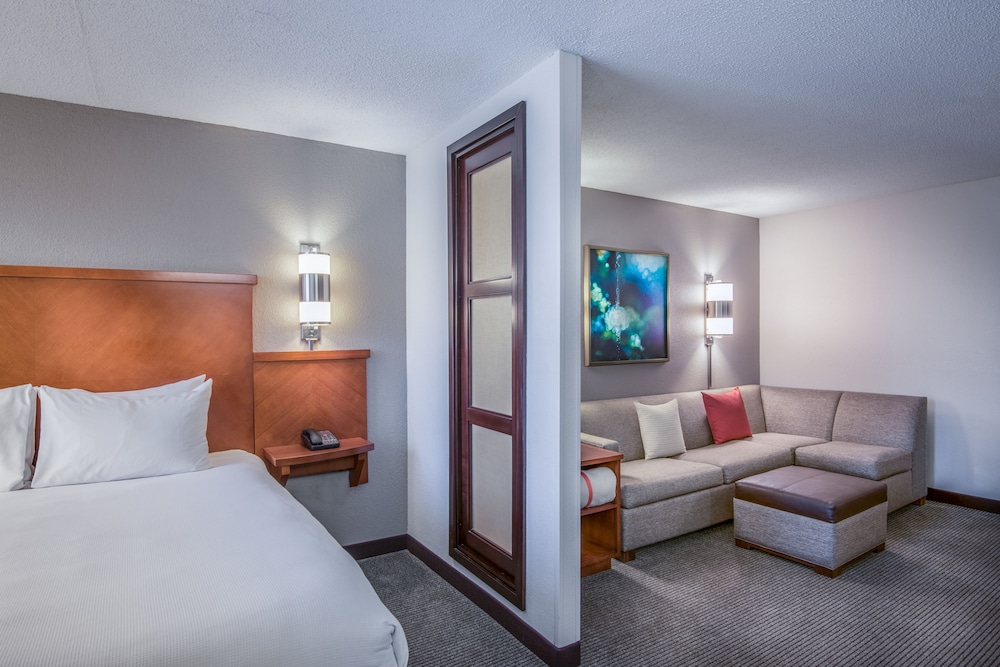 Hyatt Place Columbia/Harbison 3/50