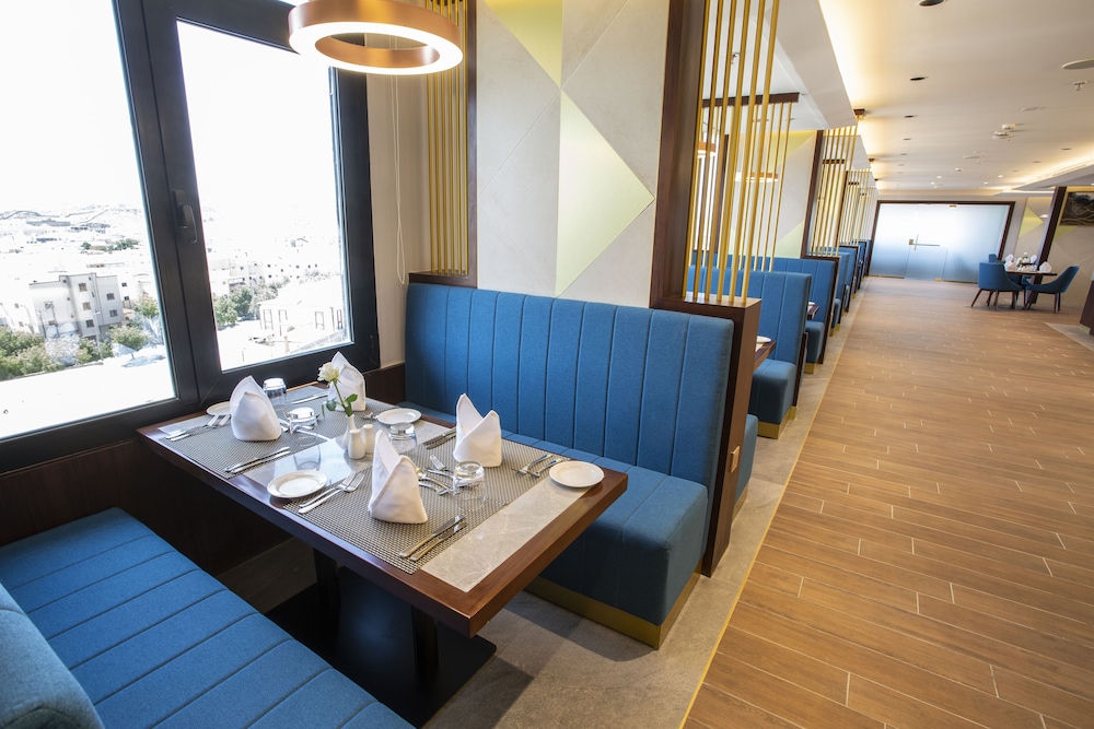 فندق فيلار إن(Velar Inn Hotel) 69/77
