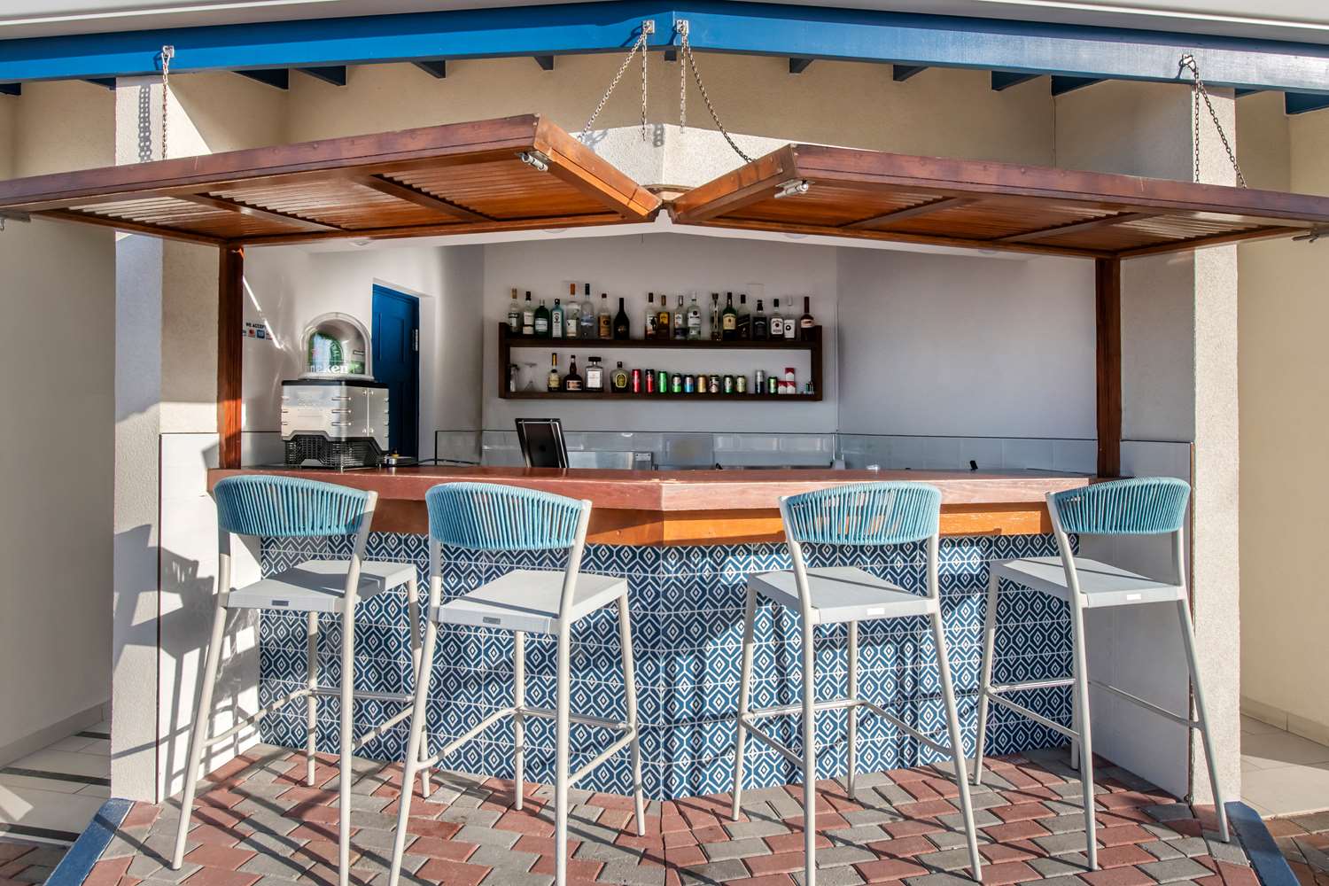 Hilton Vacation Club Flamingo Beach St. Maarten 8/12