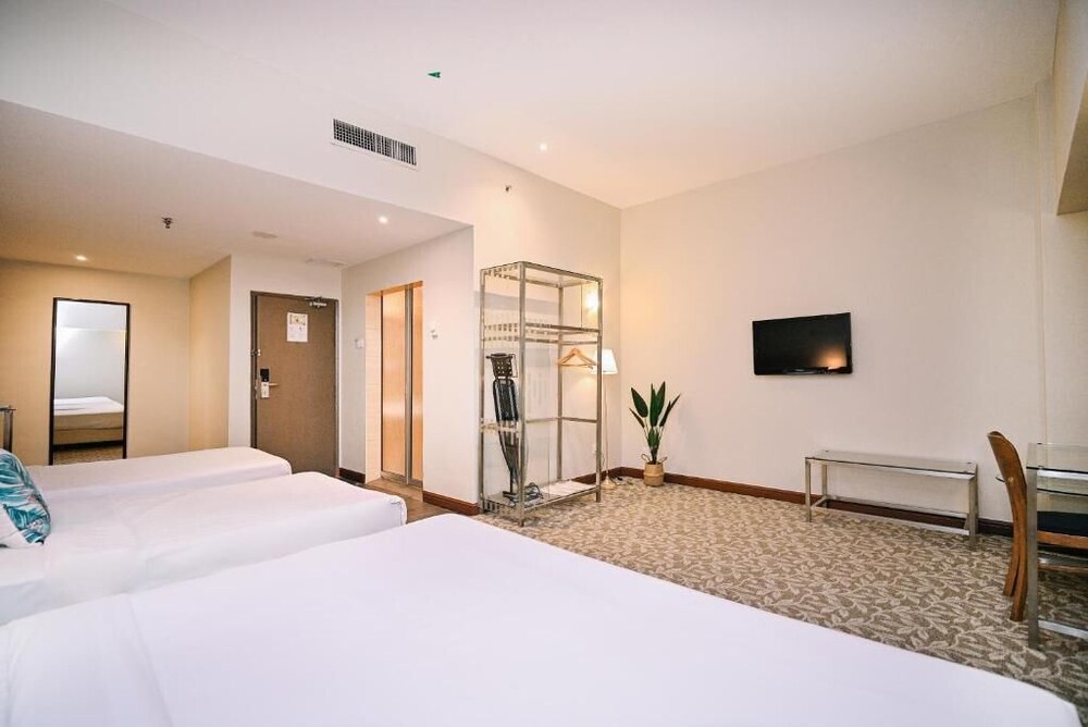 Kingston Hotel 10 @ Bukit Jalil 35/61