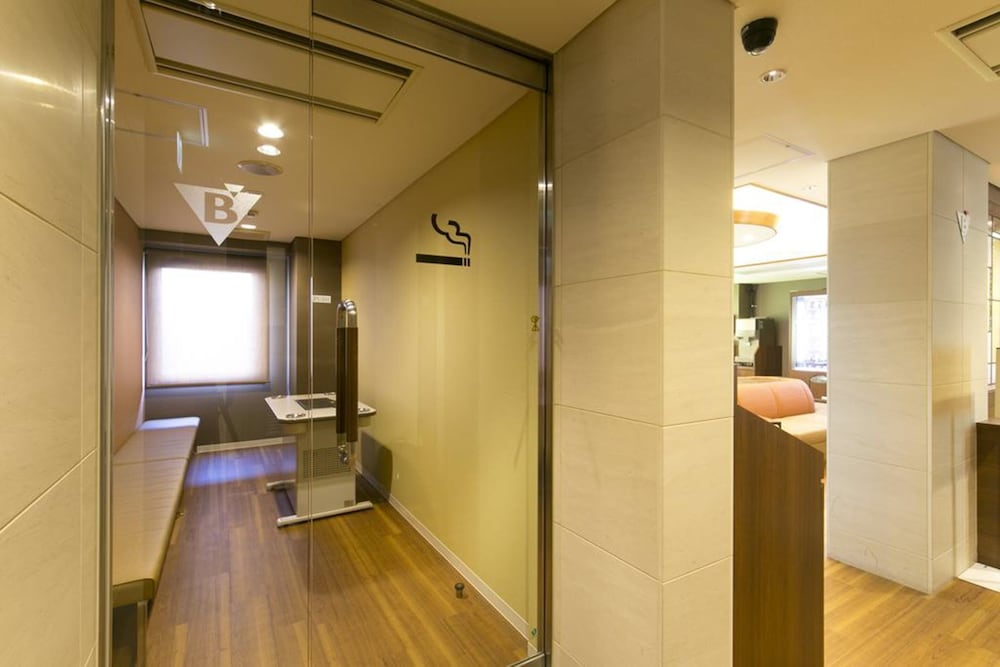 Nagoya B S Hotel 45/55