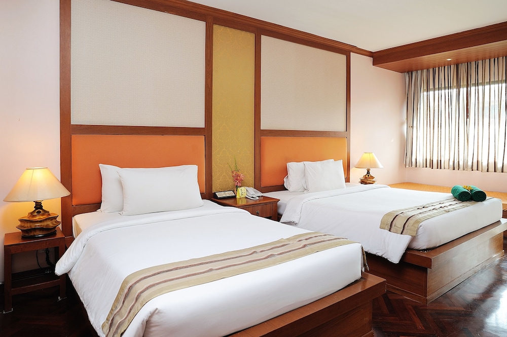 Baumanburi Hotel 25/67