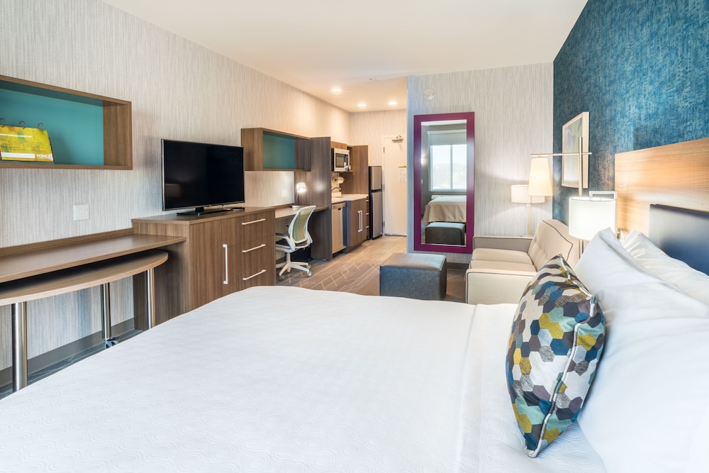 Home2 Suites by Hilton Temecula, CA 16/50
