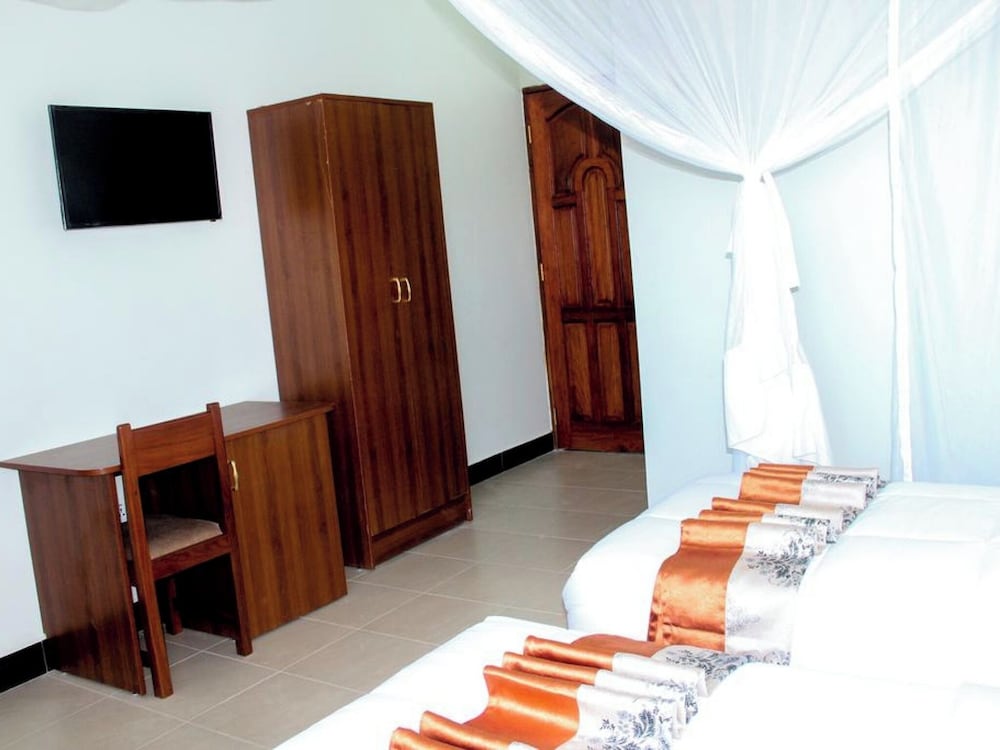 Sea Crest Hotel 25/70