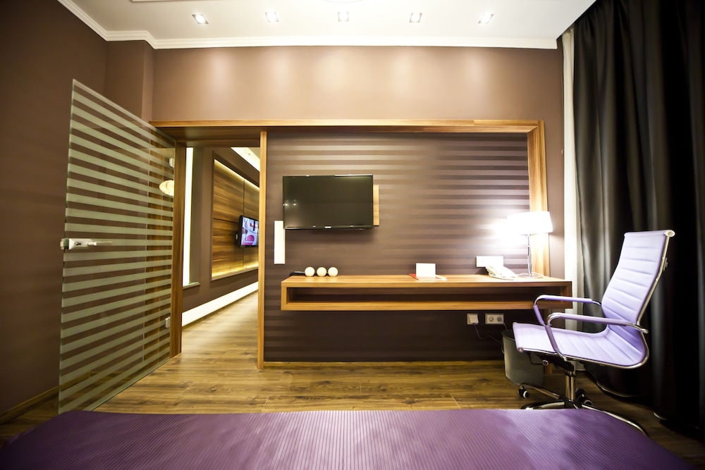 Hotel Confort 23/54