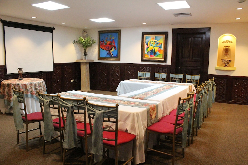 Boutique Hotel La Cordillera 28/37