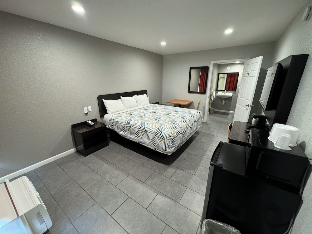 Motel6 Englewood, FL 29/64