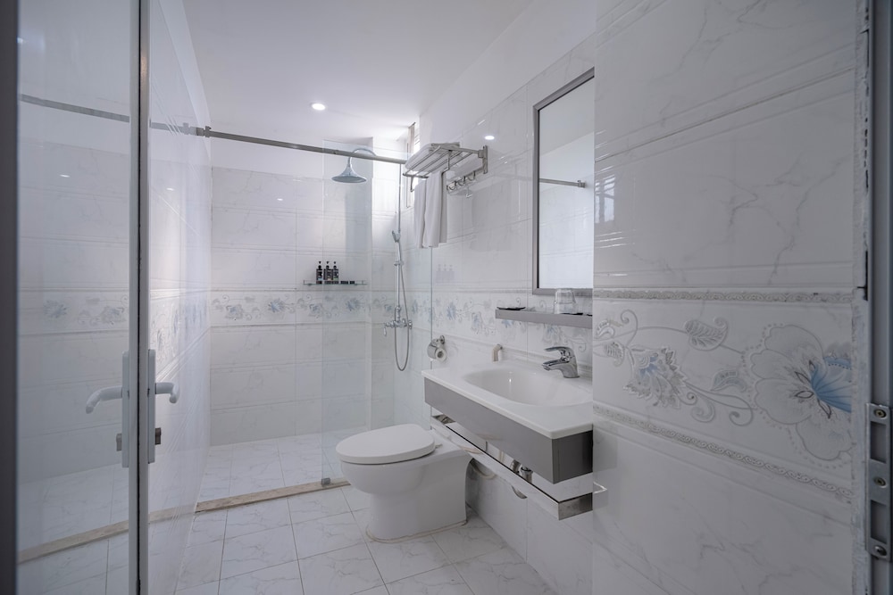 Grace Hotel Ha Noi 49/52