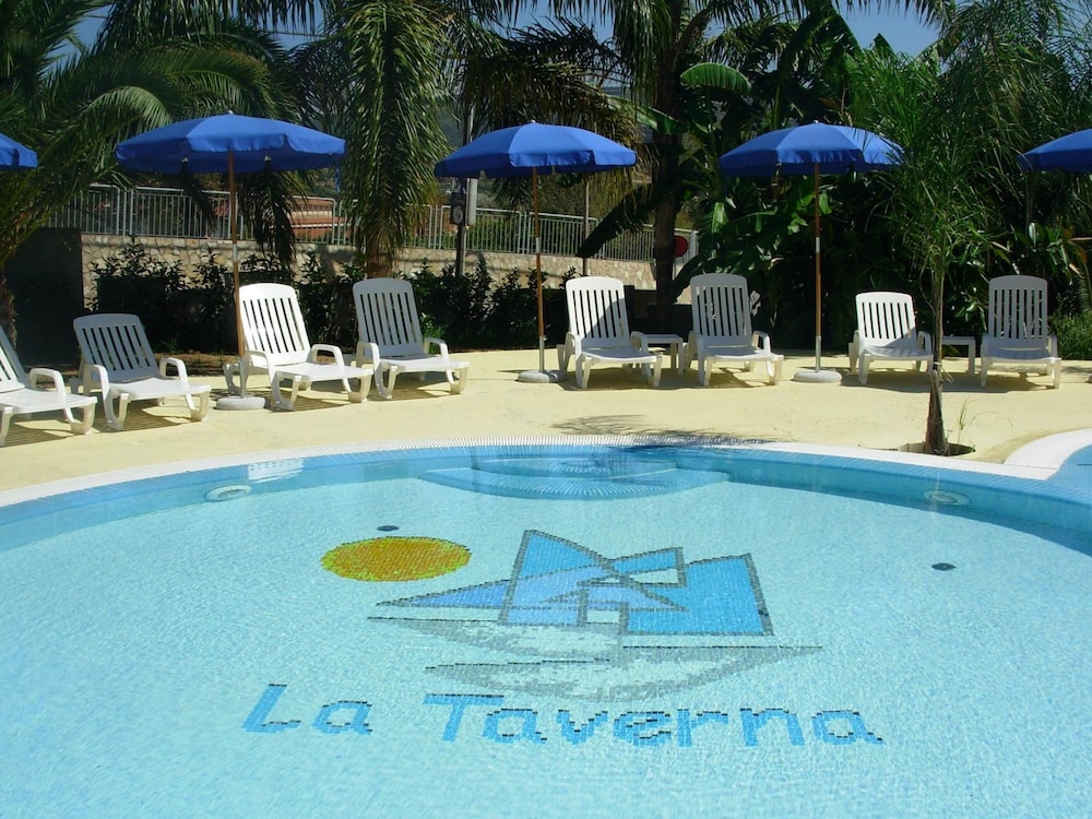Residence Hotel La Taverna 23/50