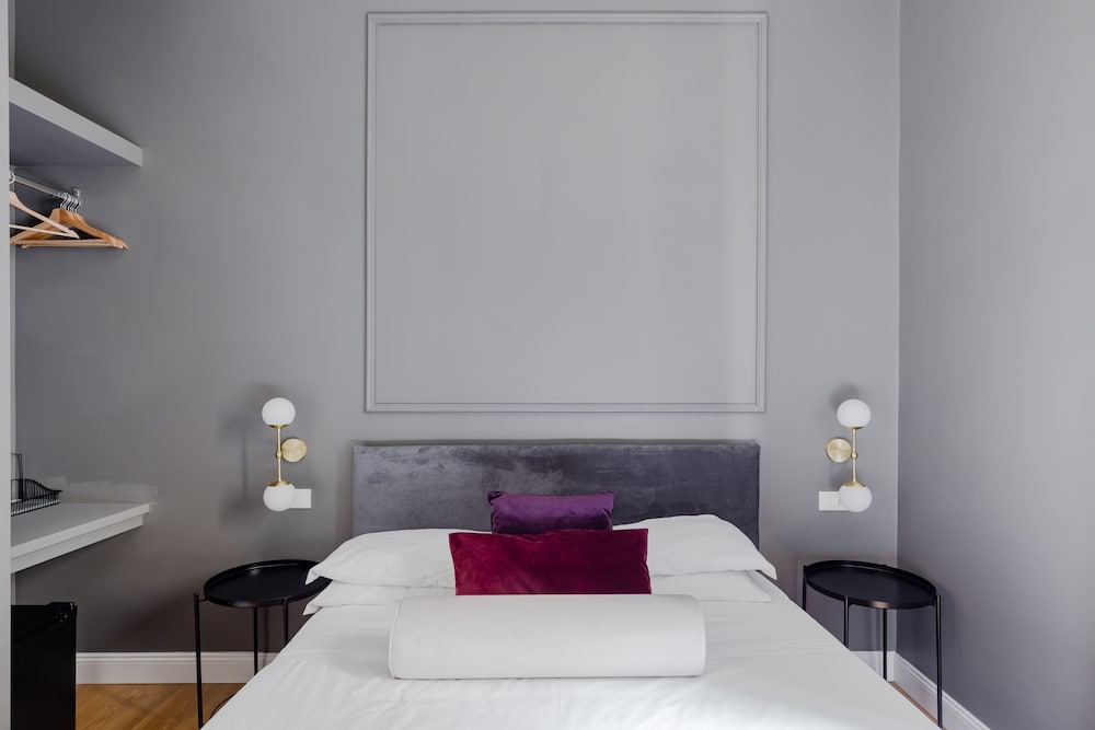 Suites by Chloe 24/51