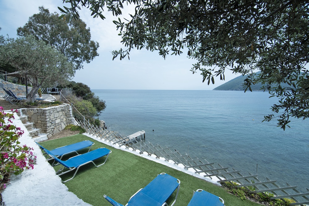 Nafsika Villas 37/49