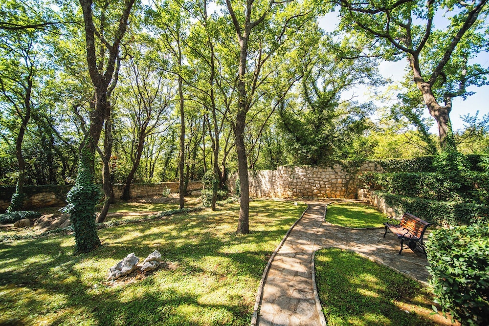 Villa Tereza 54/61
