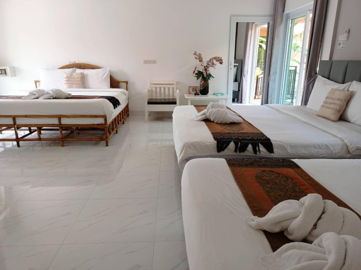 Deluxe, Family, Panisara Pool Villa 2/4