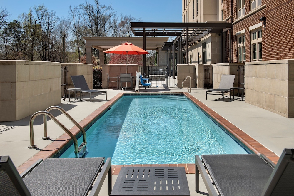 SpringHill Suites Huntsville West/Research Park 1/28