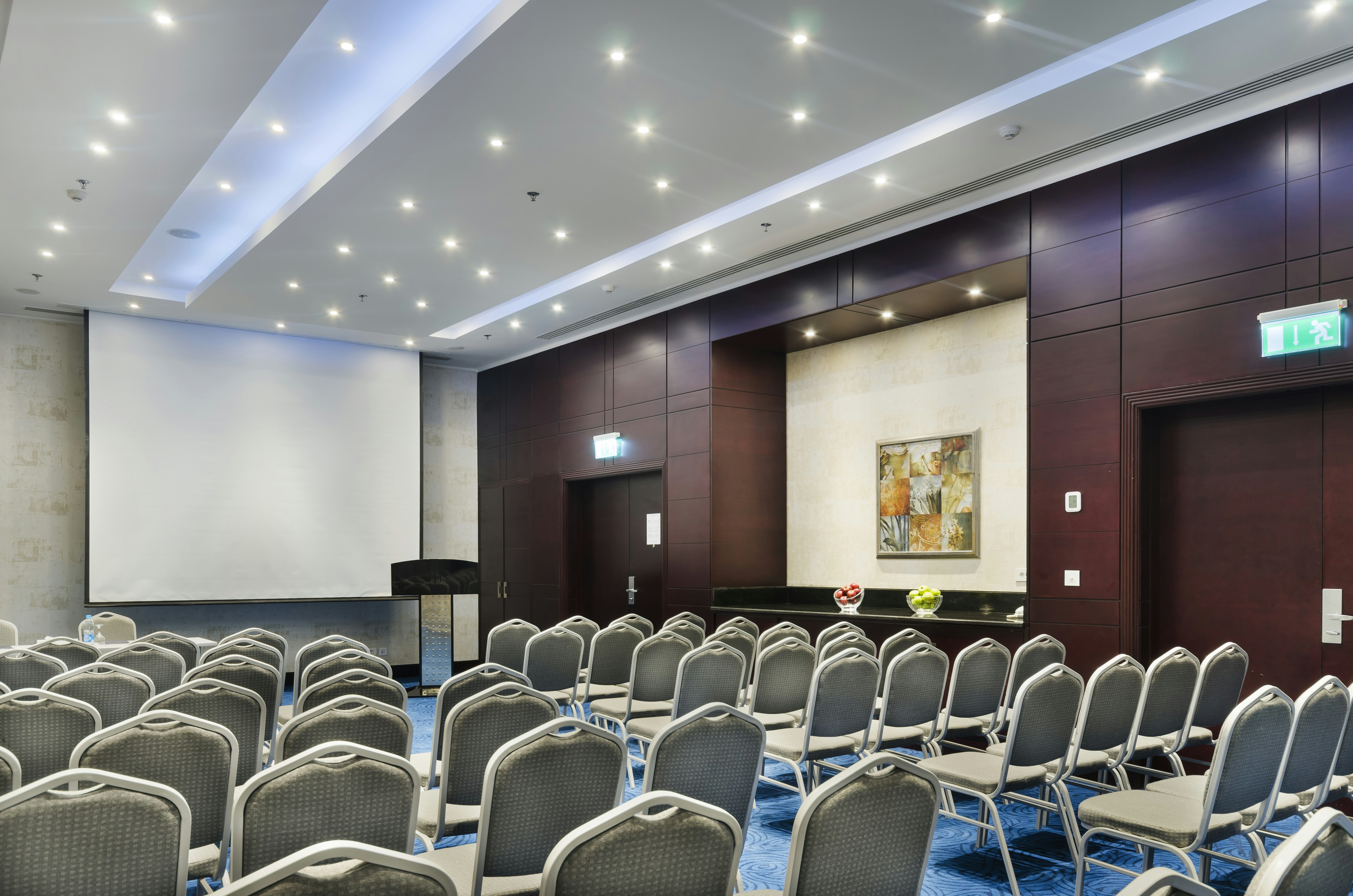Hilton Alexandria Green Plaza 71/89