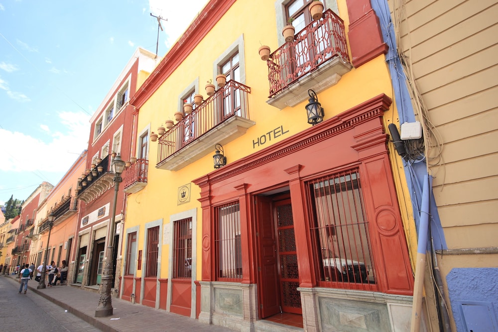 Hotel Santa Regina 3/60
