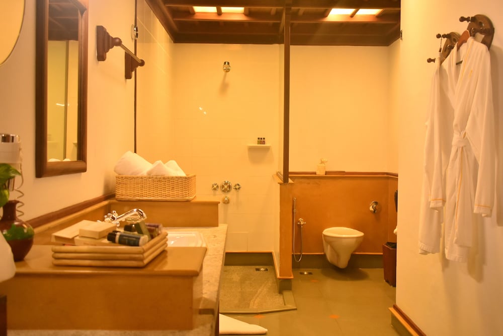 Deluxe, Luxury, Pavilion, King Bed